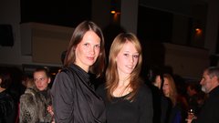 Maja Raspopovič s prijateljico