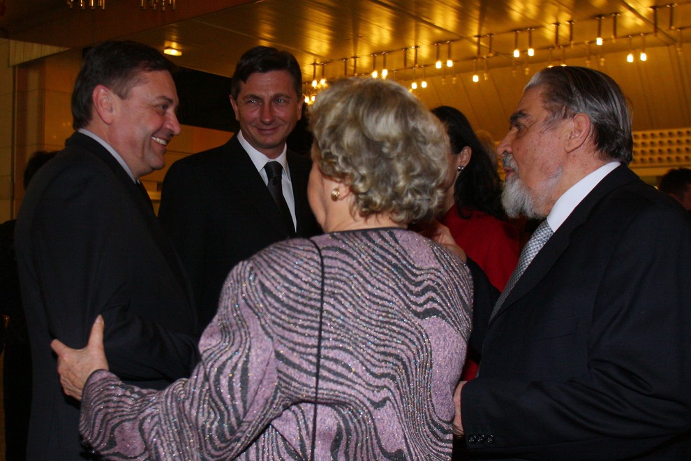 Zoran Janković, Borut Pahor in Ciril Zlobec s soprogo Veroniko.