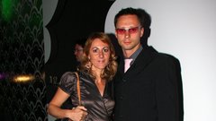 Alenka Bikar in njen Marjan.