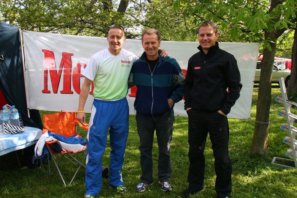 Barve Men's Healtha je zastopal Matej Markovič, ki je na koncu tudi zmagal. Na sliki skupaj z očetom Janezom in urednikom Men's Healtha Matevžem Korošcem.