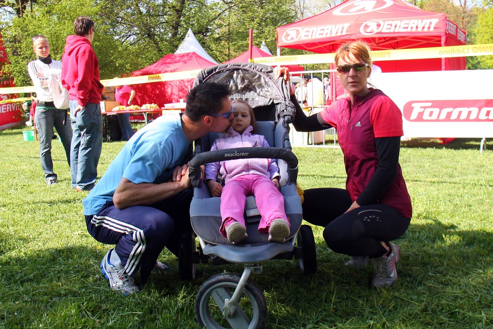 Maratona se je udeležila tudi Alenka Bikar skupaj z družino.