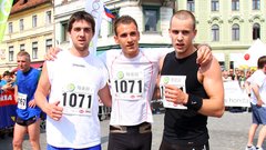 53. tek ob žici 12