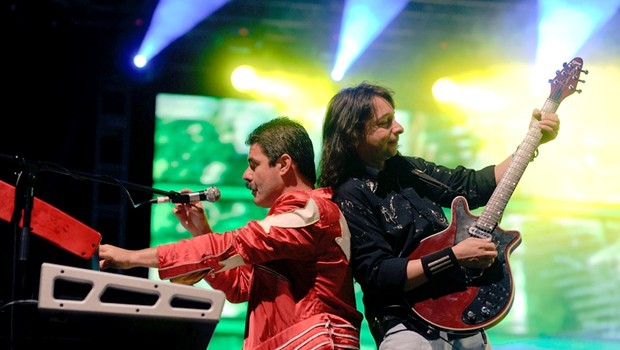 Pevec in kitarist skupine Merqury sta bila neverjetno dobro usklajena. (foto: Grega Eržen / www.baulon.si)