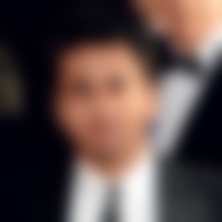 Kal Penn dela v Beli hiši