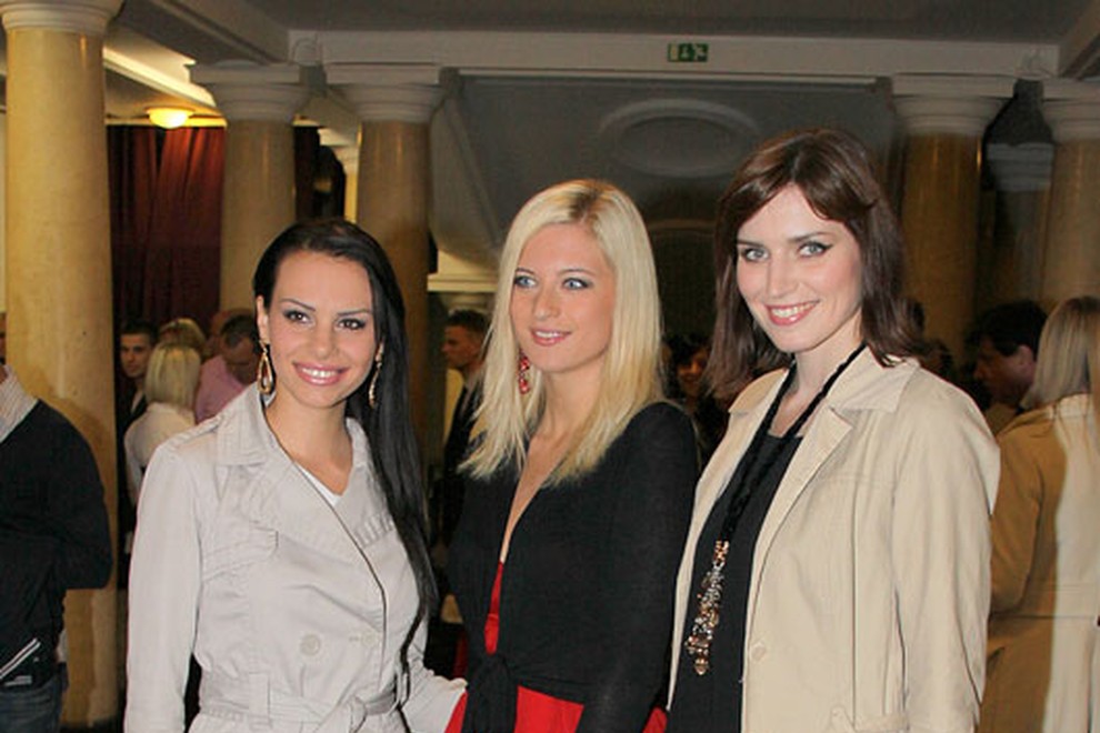 Miss universe na enem kupu: Mirela Korać, Marika Savšek in Nataša Pinoza