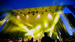 Festival Shengenfest 2010 je postregel z zabavo in zvenečimi imeni glasbe