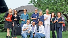 Pisana družba je bila navdušena nad Isteničevimi vini, še zlasti nad premierno predstavljenim šampanjcem Vila!