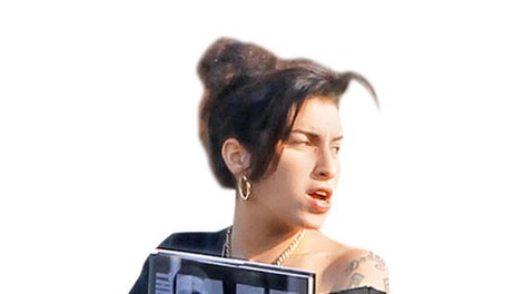 Amy Winehouse: Umaknila se je iz javnosti