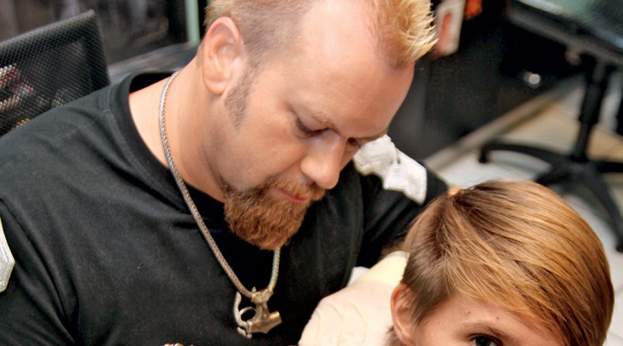John the Tattooator in Polona Hercog (foto: Helena Kermelj)