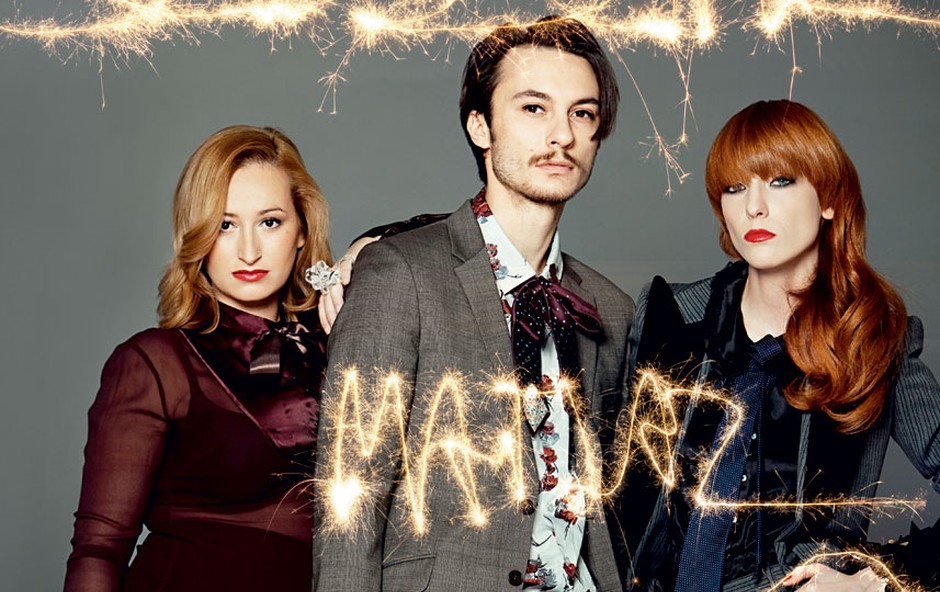 Gangsterski trio: Nina Jagodic, stilistka, Matjaž Šiška, Mič Styling, pričeska; in Maja Šušnjara, vizažistka (foto: Mimi Antolovič)