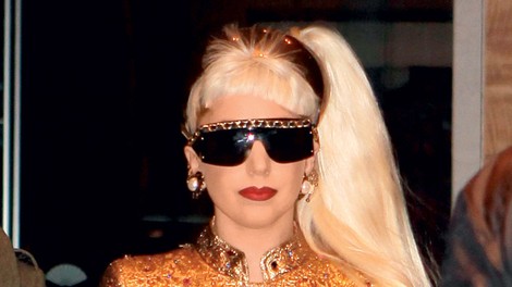 Lady Gaga: Dela v gostilni