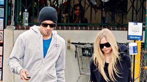 Avril Lavigne: Zanika konec zveze