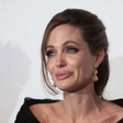 Angelina Jolie: Ganjena do solz