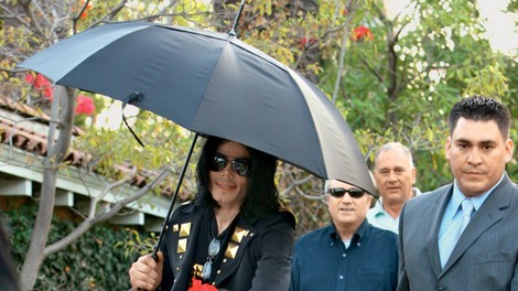 Michael Jackson: Telesni stražar oče njegovega sina