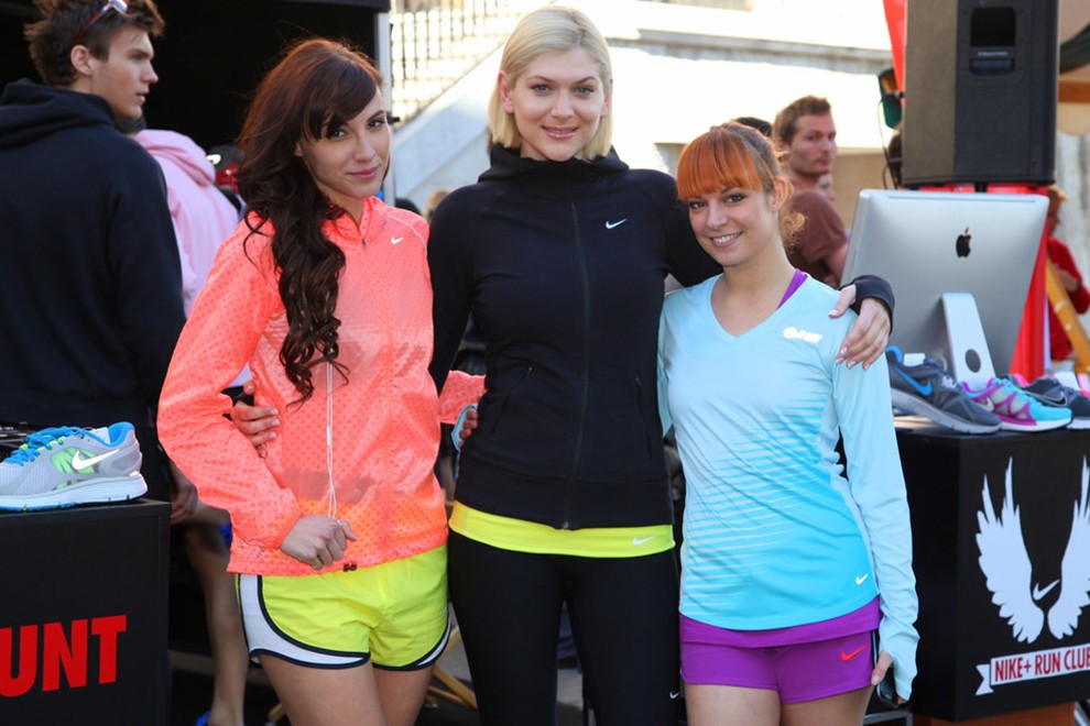 Nike ambasadorke Ula Šemole, Manca Špik in Tina Vunjak.