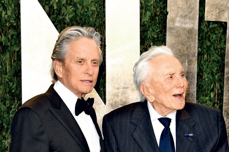 Michael Douglas čestital očetu Kirku za njegov 102. rojstni dan! (foto: Shutterstock)