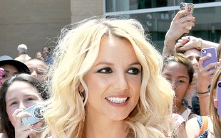 Britney Spears: Še vedno pod nadzorom