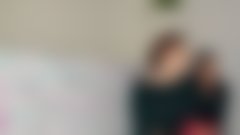 Tanji in Patriciji so vsi obiskovalci na steno želja napisali lepe želje in se jima podpisali v spomin.