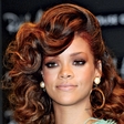 Rihanna: Zvezdniški status ji ni pomagal