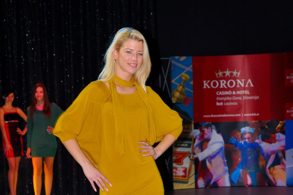 Lara Koren je po izboru ločene komisije postala nosilka naziva Miss Casino Korona 2013.