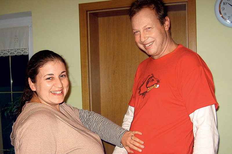 Erika je v šestem mesecu nosečnosti, Damijan pa je v zadnjih mesecih pridobil 10 kilogramov, večinoma so se nabrali na trebuhu.
 (foto: Osebni arhiv)