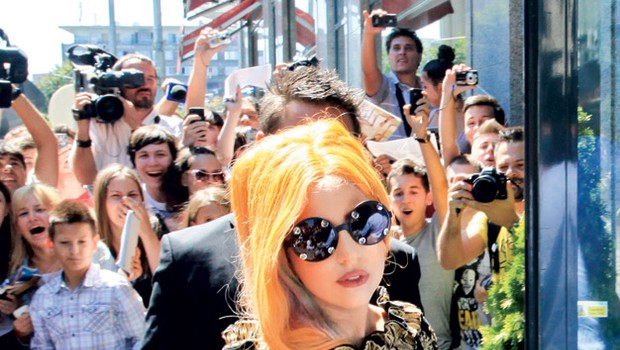 Lady Gaga bo v dokumentarcu o svojem življenju svetovala, kako postati uspešen in bogat, spregovorila pa bo tudi o svoji odvisnosti od kokaina. (foto: Shutterstock)