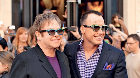 Elton John: Javnosti predstavil sina