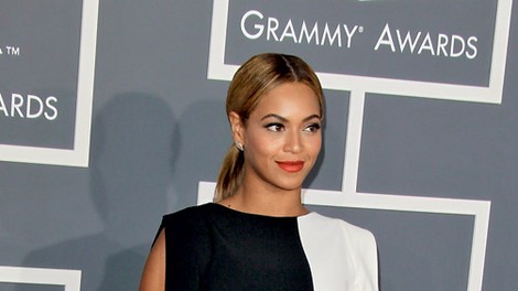 Beyonce: Superge iz nojeve, telečje in anakondine kože