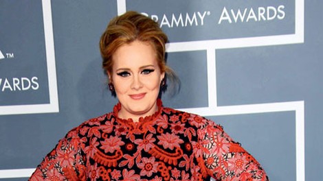 Adele bo živela v lunaparku