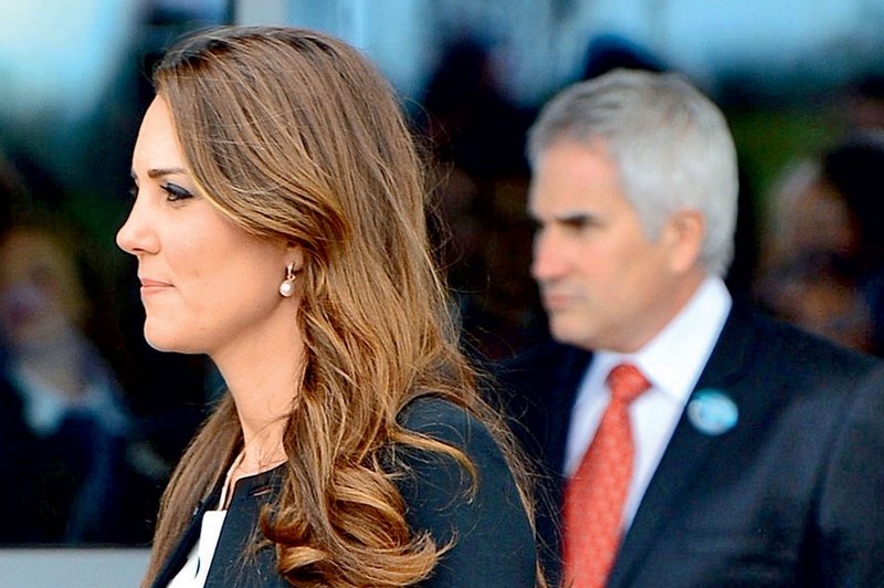 Kate Middleton se je znašla v nerodni situaciji (foto: Profimedia)