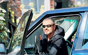 George Michael je še vedno v bolnišnici