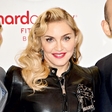 Madonna pretirava s plastičnimi operacijami