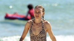 Naomi Watts, 45 let