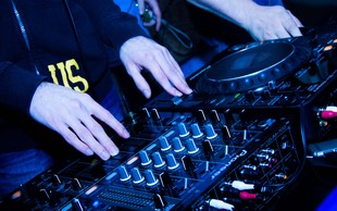 »Osvoji DJ Krono« in odpotuj v Miami