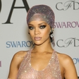 Rihanna zna nositi najbolj drzno obleko vseh časov