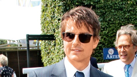 Tom Cruise za ločitev krivi scientologe