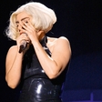 Lady Gaga plesala na točilnem pultu