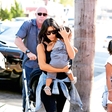 Kim Kardashian hčeri kupila plašč za 15 tisočakov