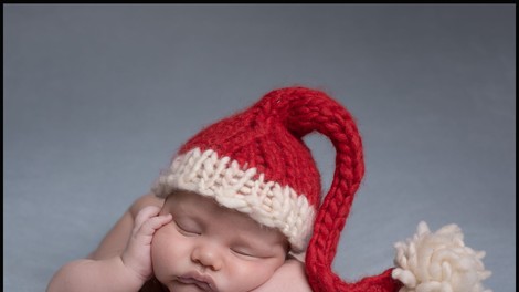 Ogrejte si srce ob najbolj prisrčnih božičnih fotografijah novorojenčkov