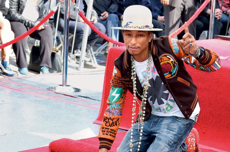 Pharrell Williams je dobil zvezdo na pločniku slavnih (foto: profimedia)