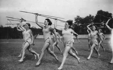 Zabavni in bizarni foto trenutki poznih tridesetih let!