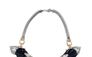 Naj bo praznični nakit kar najbolj opazen