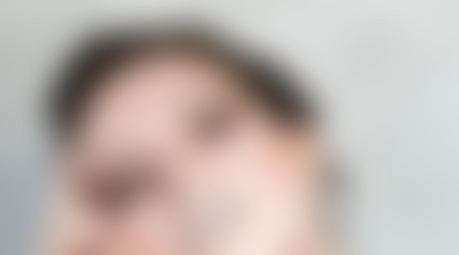 Naj bo praznični nakit kar najbolj opazen