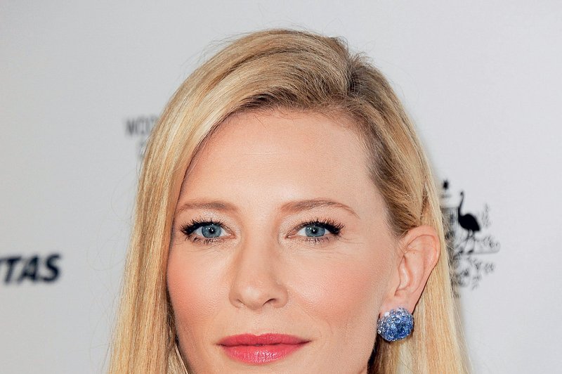 Moža Cate Blanchett vzburjajo koničasta ušesa (foto: profimedia)