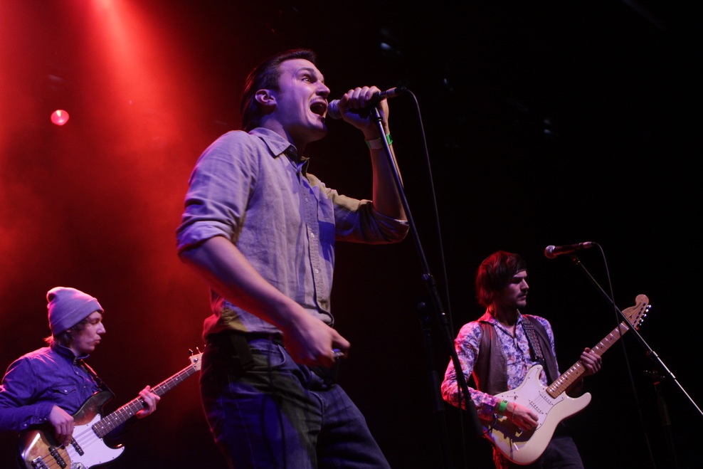 Foto z dobrodelnega koncerta 'Za kombi' v Kinu Šiška