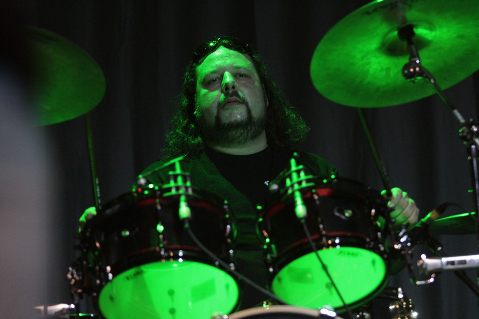 Foto z dobrodelnega koncerta 'Za kombi' v Kinu Šiška