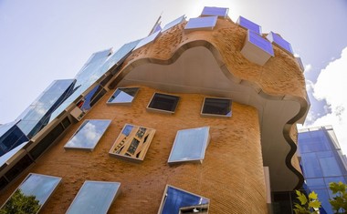 Slavna ukrivljenka Franka Gehryja