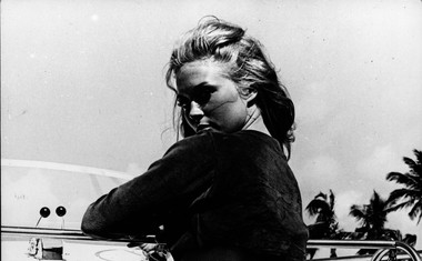 Faye Dunaway - nekoč in danes v fotografijah