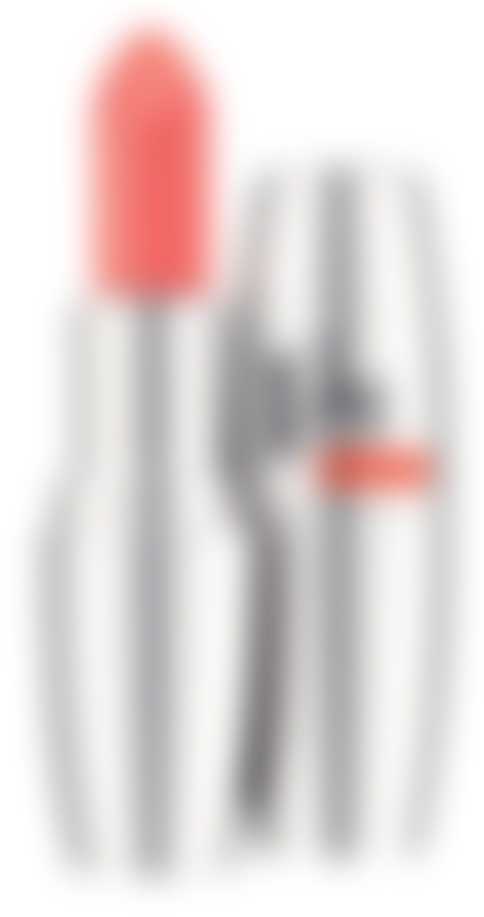 PUPA - Rdečilo za ustnice I'M je popolno za pridih pomladi in opaznost ustnic ter njihove sijoče barve.