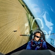 Slovenski Red Bullov pilot Peter Podlunšek: "Ženske letenje dojemajo zelo čustveno"